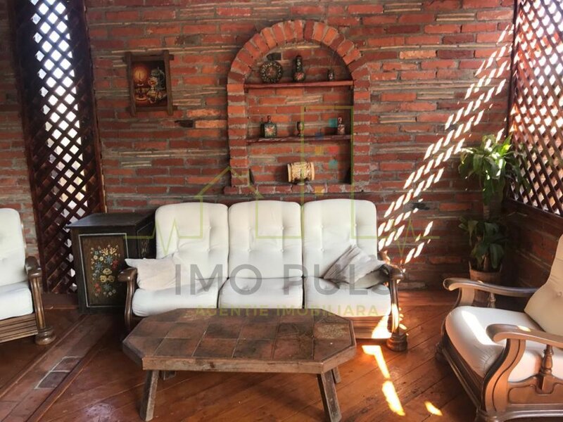 Timis Casa individuala in Sanmihaiu Roman cu 4 camere. Panouri solare.